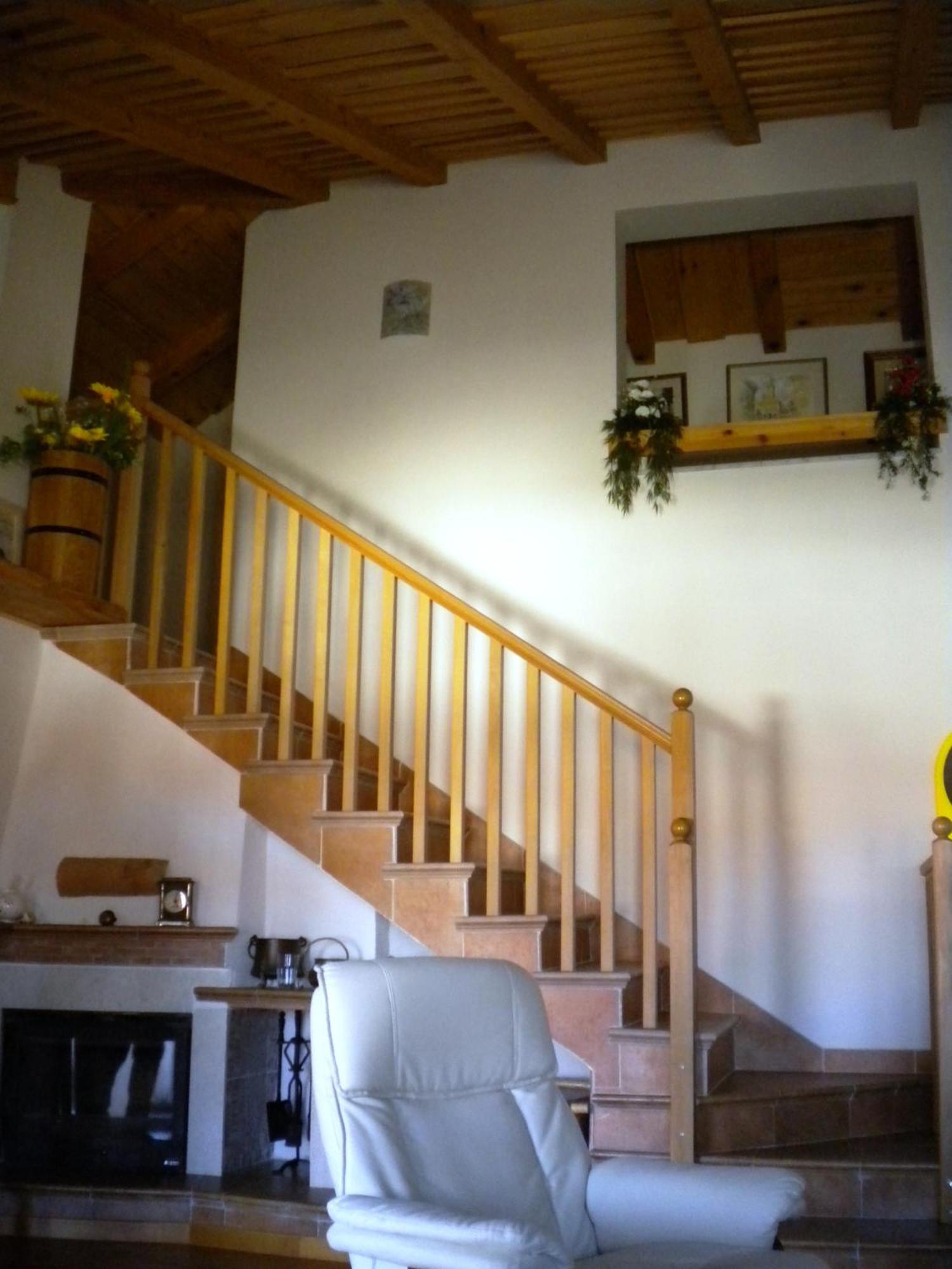 Villa Maria Nin Luaran gambar